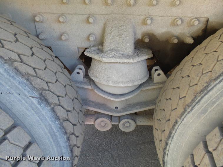 image for item DB6441 1999 Freightliner FLD dump truck