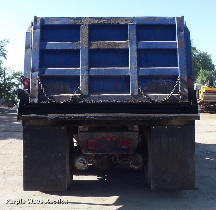 image for item DB6442 1999 Freightliner FL80 dump truck