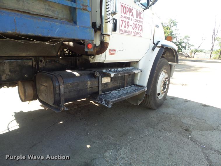 image for item DB6442 1999 Freightliner FL80 dump truck