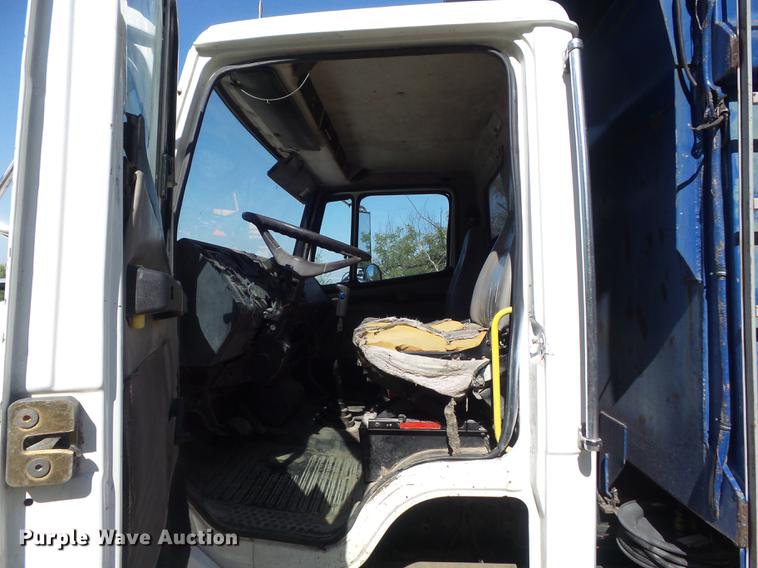 image for item DB6442 1999 Freightliner FL80 dump truck