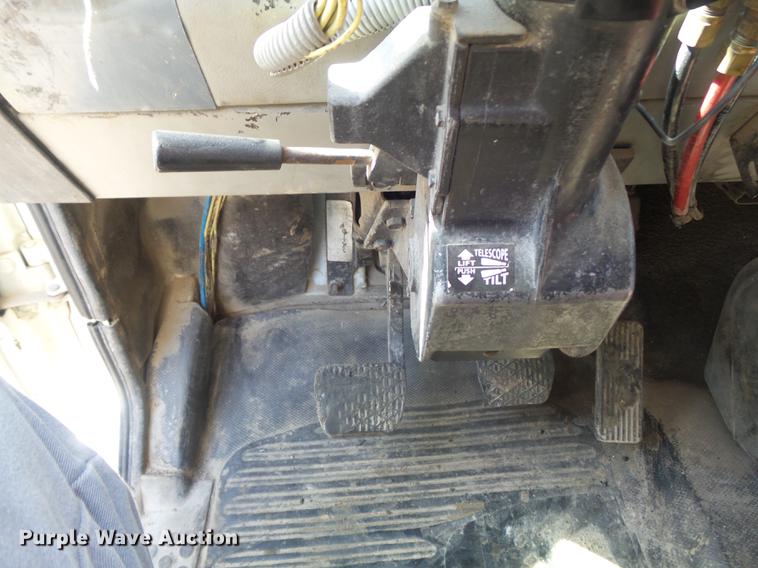 image for item DB6442 1999 Freightliner FL80 dump truck