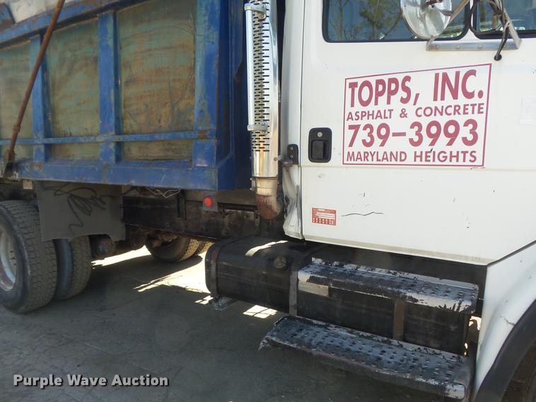 image for item DB6442 1999 Freightliner FL80 dump truck