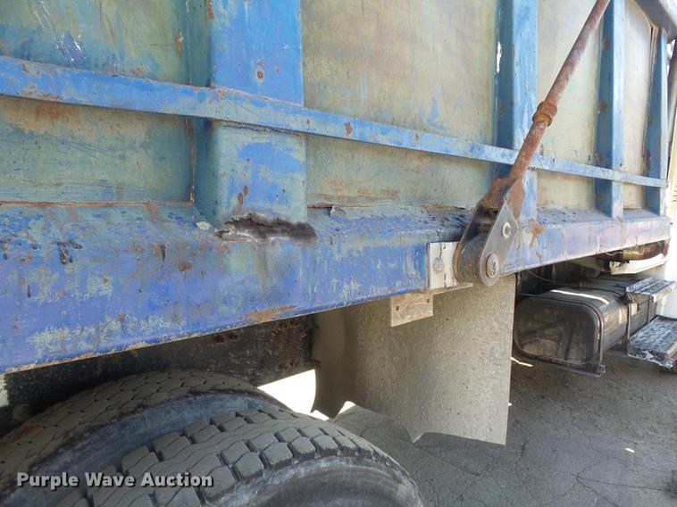 image for item DB6442 1999 Freightliner FL80 dump truck