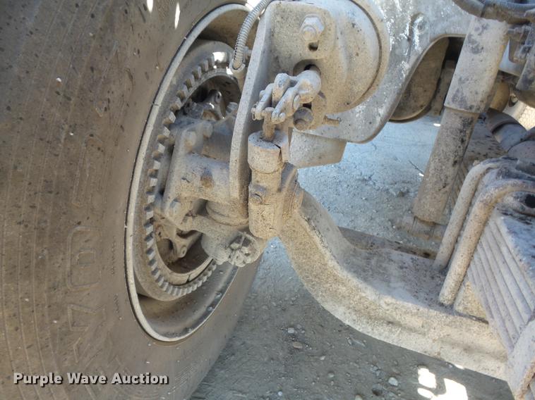 image for item DB6442 1999 Freightliner FL80 dump truck