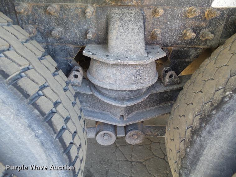 image for item DB6442 1999 Freightliner FL80 dump truck