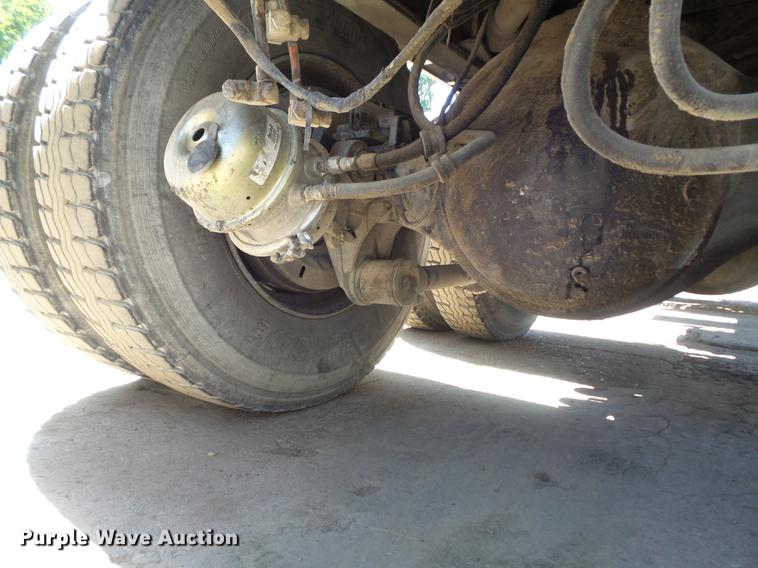 image for item DB6442 1999 Freightliner FL80 dump truck