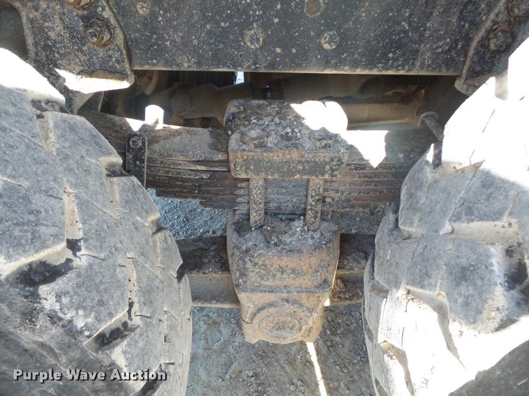 image for item DB7395 1997 Ford LT8000 dump truck