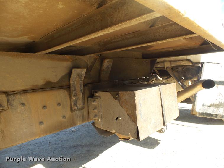 image for item DB7395 1997 Ford LT8000 dump truck