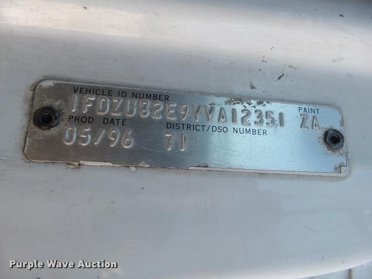 image for item DB7395 1997 Ford LT8000 dump truck