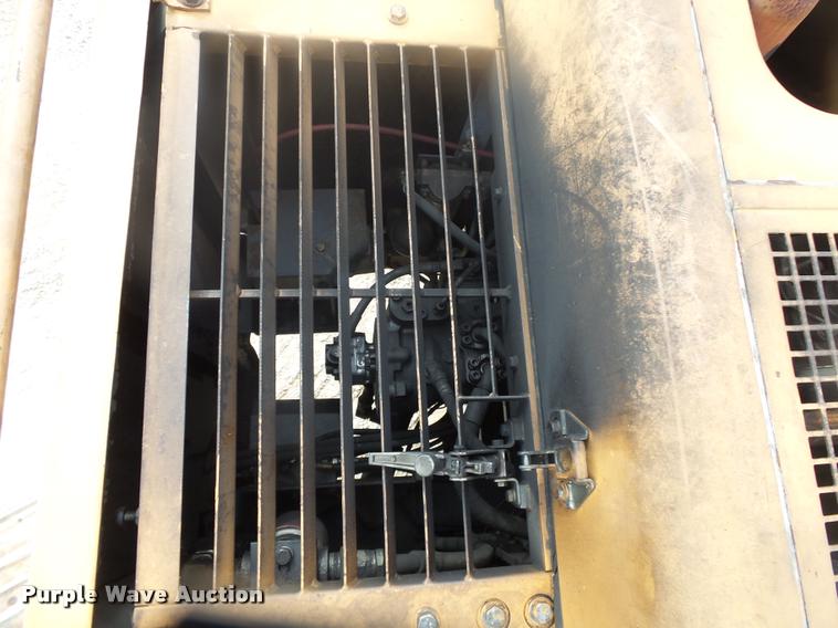 image for item DB7396 1999 Case 9020B excavator