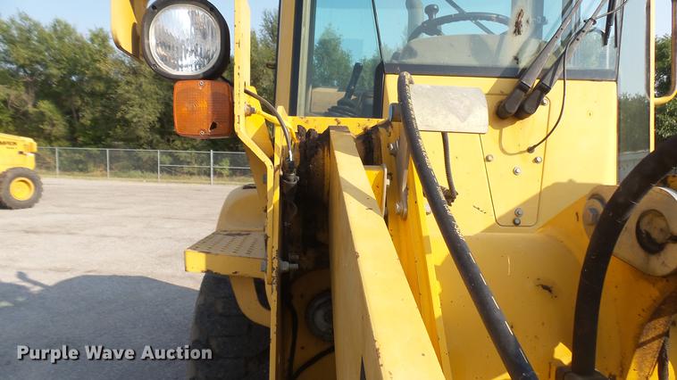 image for item DC1751 1998 John Deere 544H wheel loader