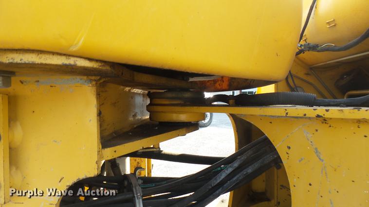 image for item DC1751 1998 John Deere 544H wheel loader