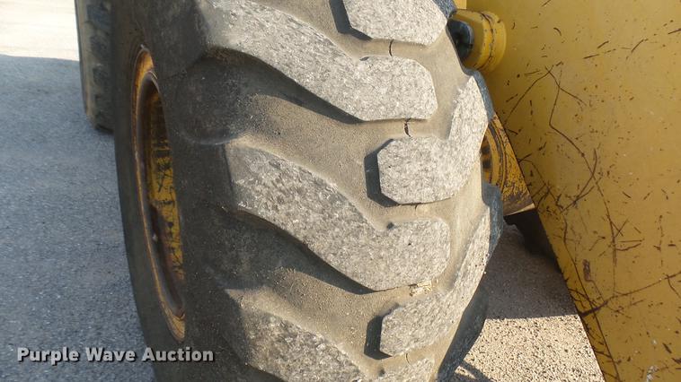 image for item DC1751 1998 John Deere 544H wheel loader