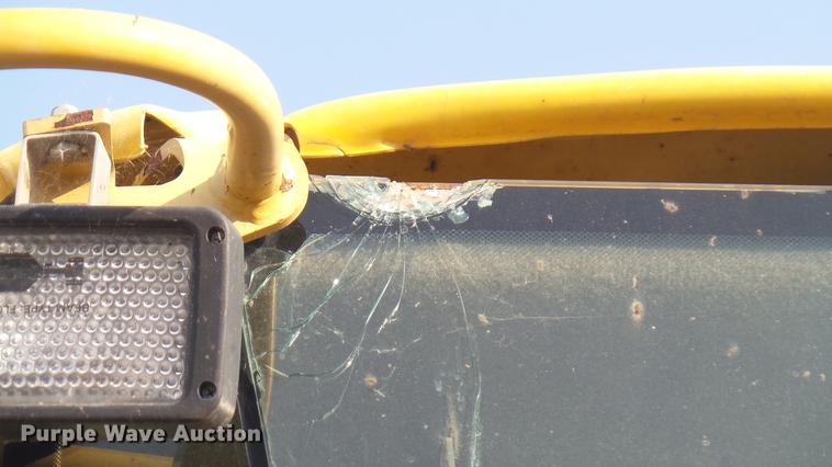 image for item DC1751 1998 John Deere 544H wheel loader