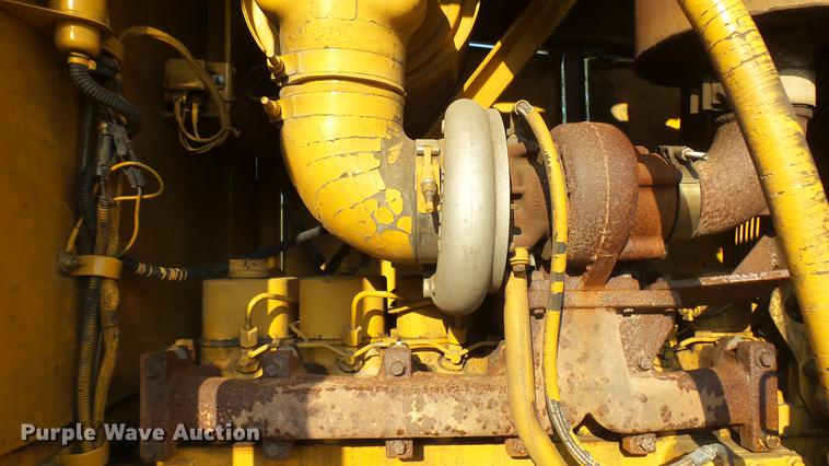 image for item DC1757 1997 Champion 710A Series V motor grader