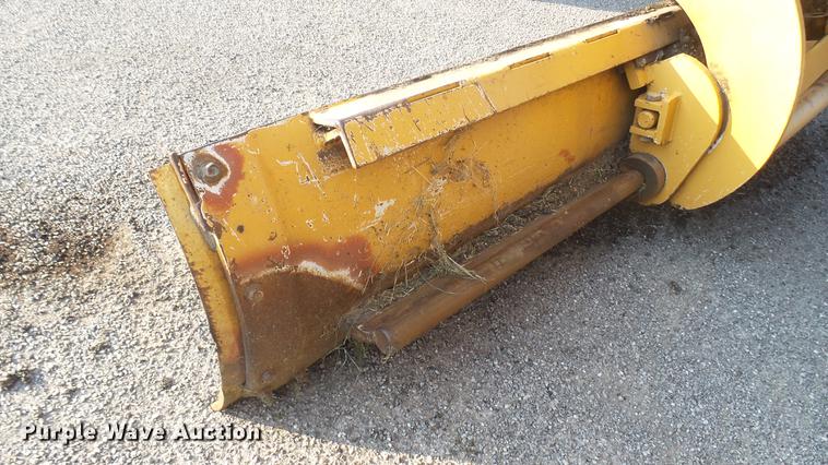 image for item DC1757 1997 Champion 710A Series V motor grader