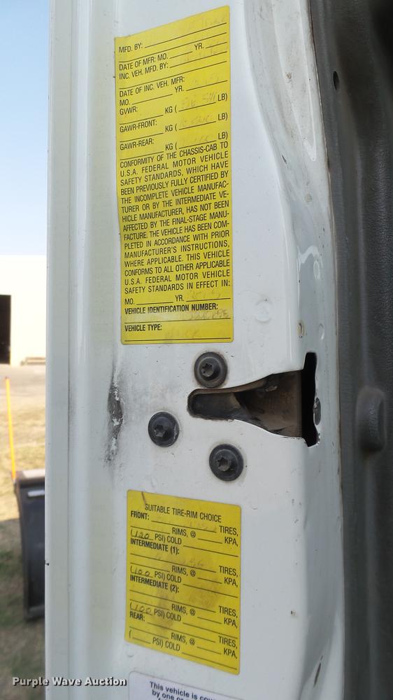 image for item DC1766 2006 International 7400 dump truck