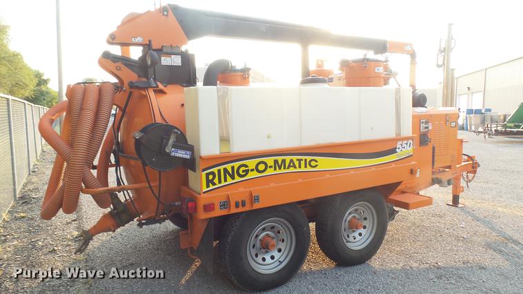 image for item DC1767 2007 Ring-o-matic 550 High CFM vacuum excavator trailer