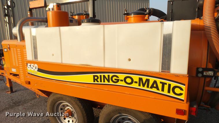 image for item DC1767 2007 Ring-o-matic 550 High CFM vacuum excavator trailer