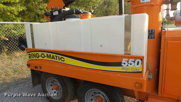 image for item DC1767 2007 Ring-o-matic 550 High CFM vacuum excavator trailer