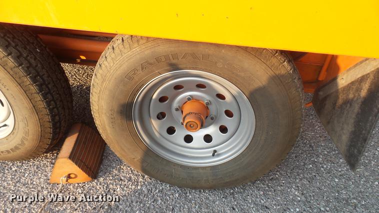 image for item DC1767 2007 Ring-o-matic 550 High CFM vacuum excavator trailer