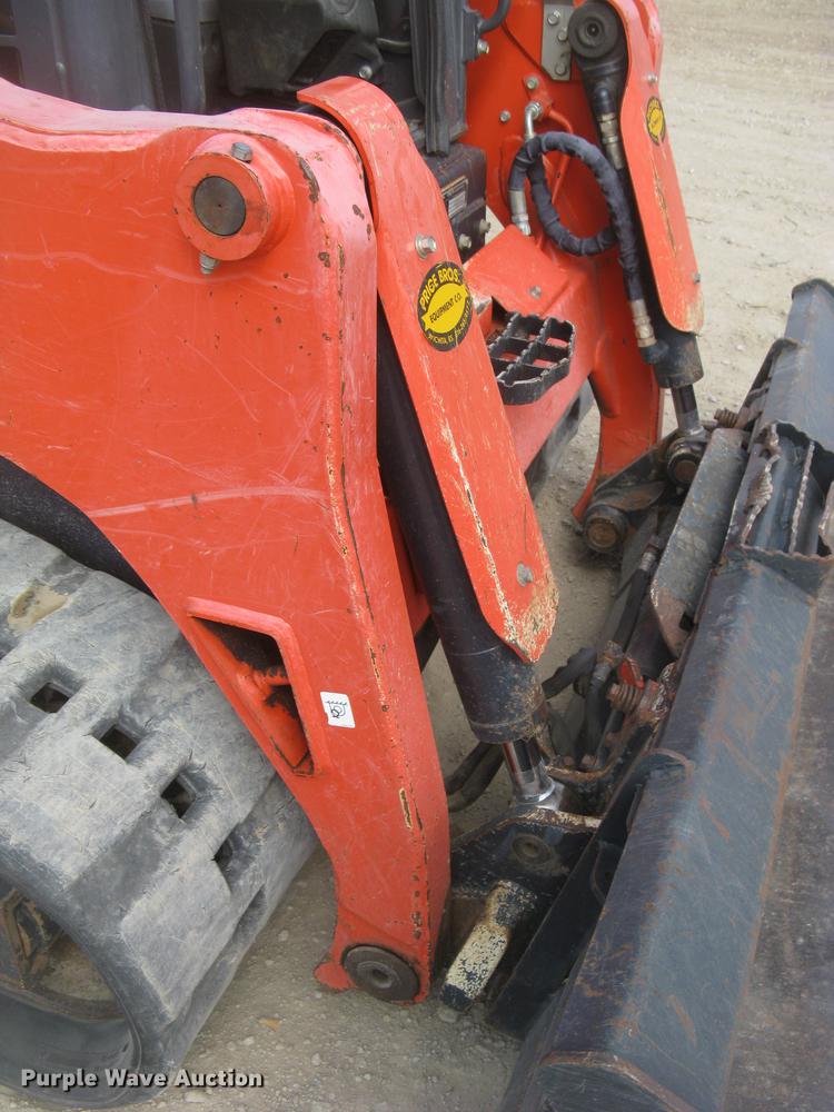 image for item DC2491 Kubota SVL75-2 skid steer