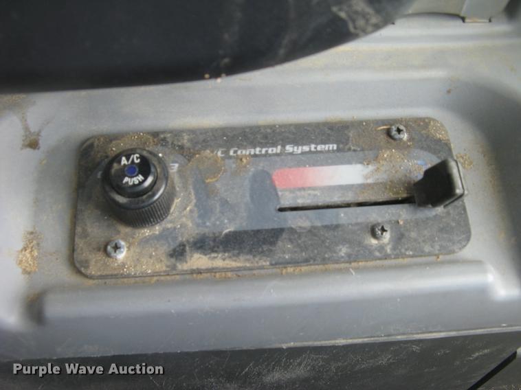 image for item DC2491 Kubota SVL75-2 skid steer