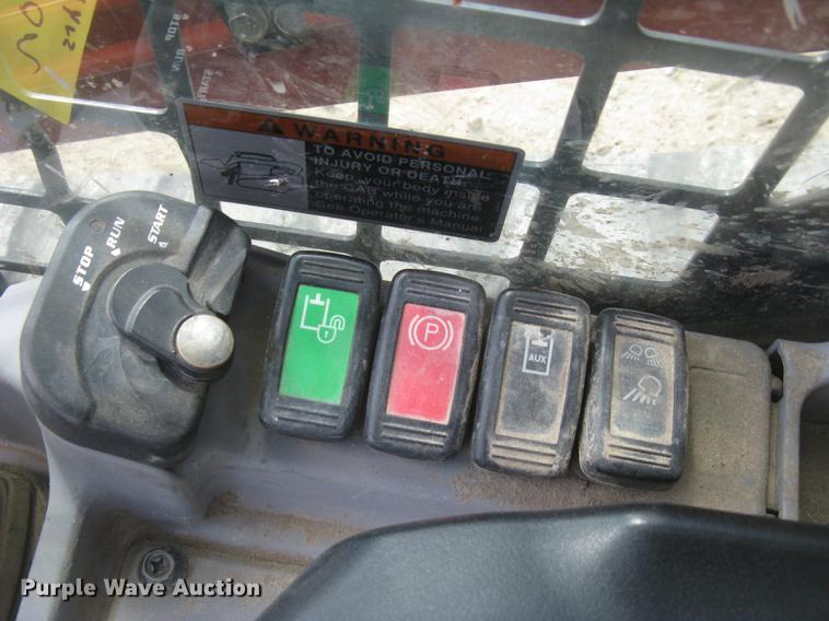 image for item DC2491 Kubota SVL75-2 skid steer