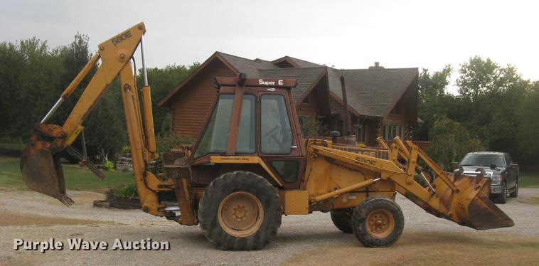 image for item DC2494 1984 Case 580 Super E backhoe