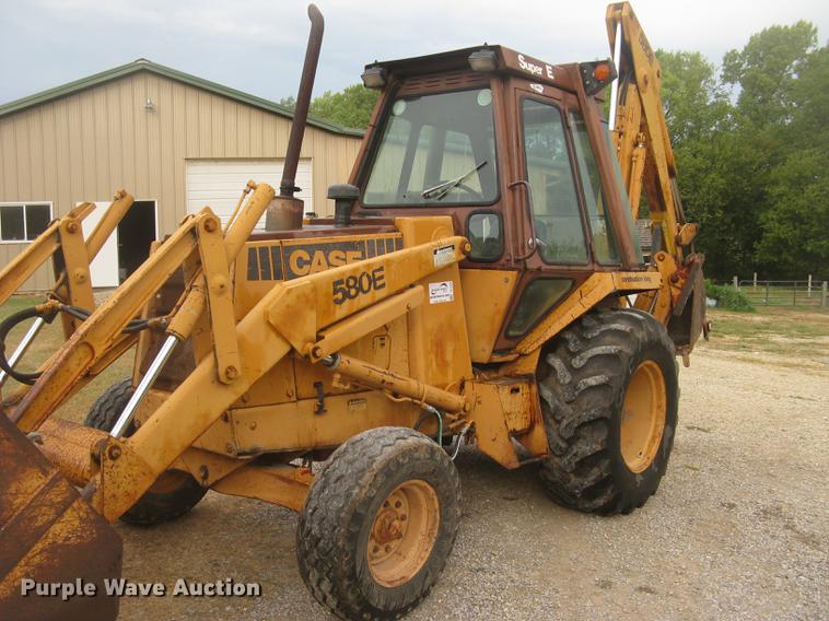 image for item DC2494 1984 Case 580 Super E backhoe