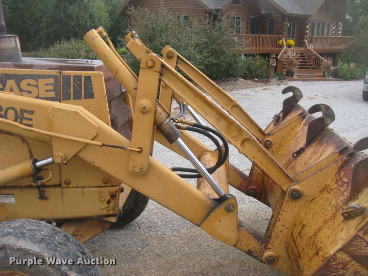 image for item DC2494 1984 Case 580 Super E backhoe