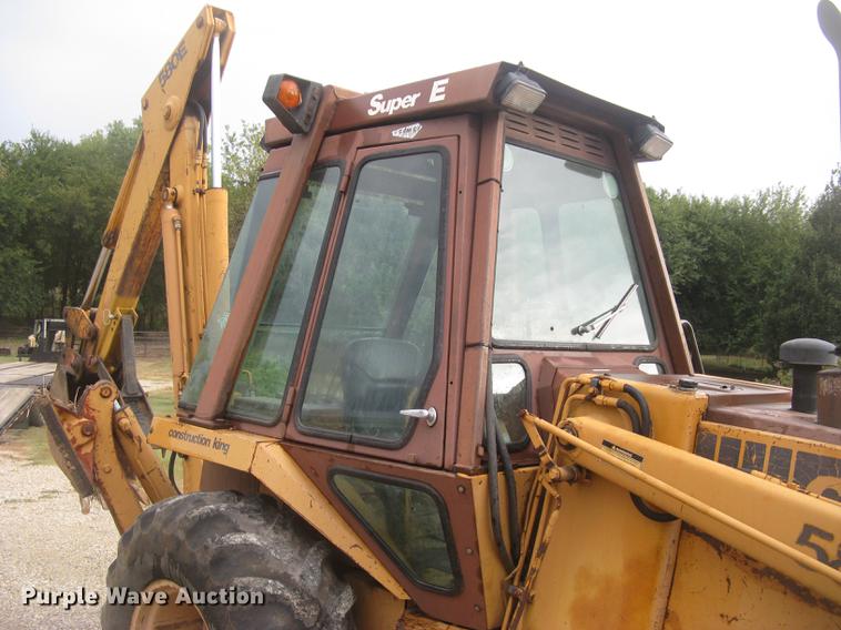 image for item DC2494 1984 Case 580 Super E backhoe