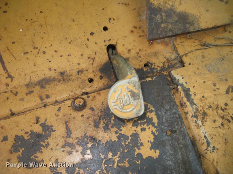 image for item DC2494 1984 Case 580 Super E backhoe