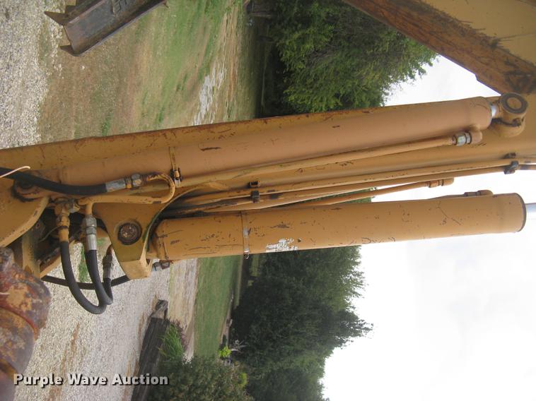 image for item DC2494 1984 Case 580 Super E backhoe