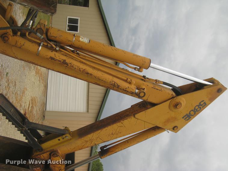 image for item DC2494 1984 Case 580 Super E backhoe