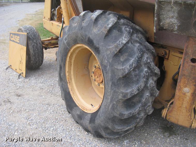 image for item DC2494 1984 Case 580 Super E backhoe