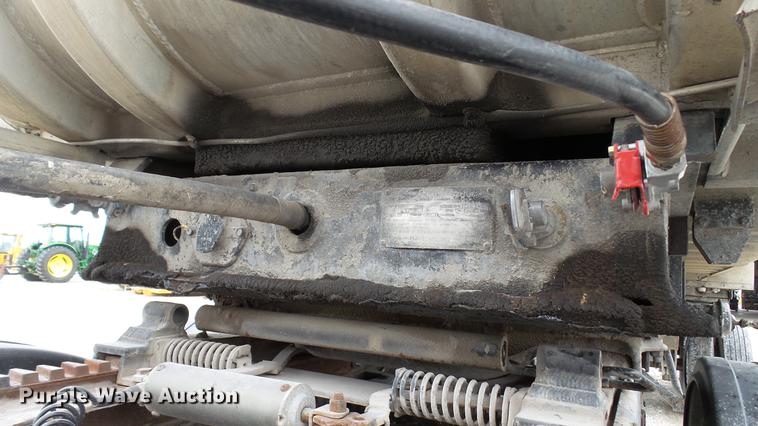 image for item DC2604 1981 Fruehauf end dump trailer