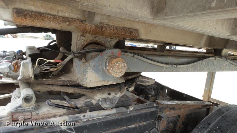 image for item DC2605 1980 Travis end dump trailer