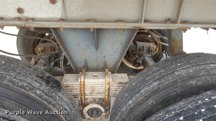 image for item DC2605 1980 Travis end dump trailer