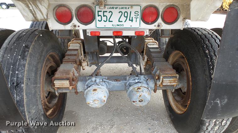 image for item DC2605 1980 Travis end dump trailer