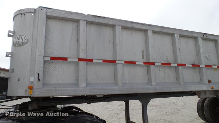 image for item DC2605 1980 Travis end dump trailer