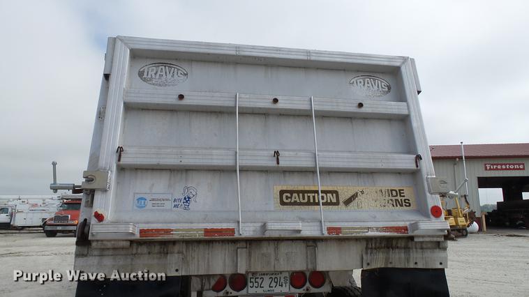 image for item DC2605 1980 Travis end dump trailer