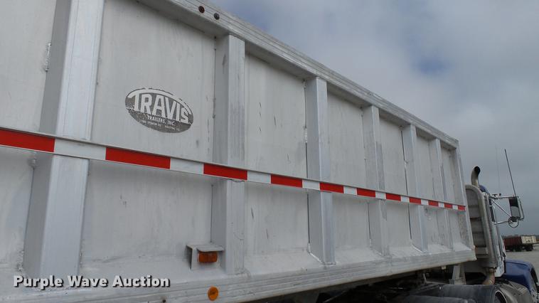 image for item DC2605 1980 Travis end dump trailer