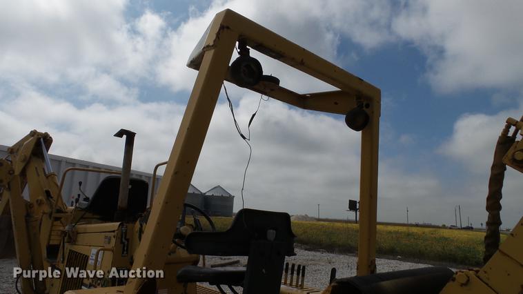 image for item DC2606 1992 Vermeer V6050 trencher