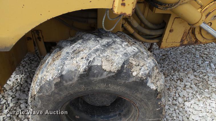 image for item DC2606 1992 Vermeer V6050 trencher