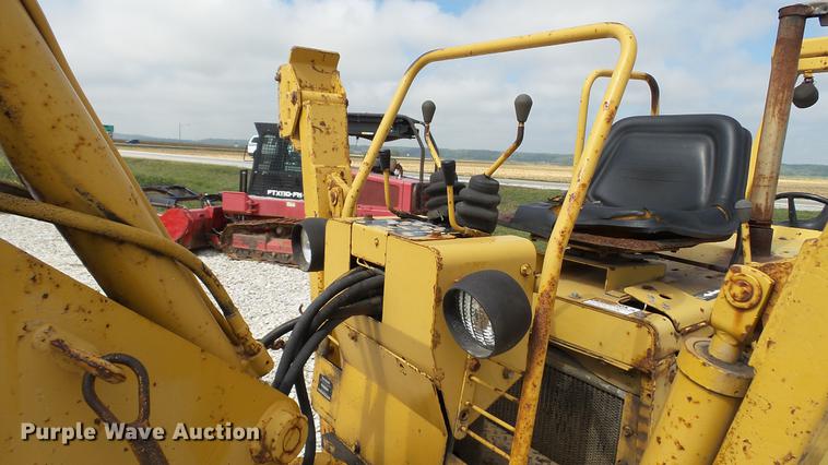 image for item DC2606 1992 Vermeer V6050 trencher