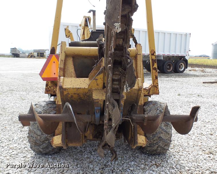 image for item DC2606 1992 Vermeer V6050 trencher