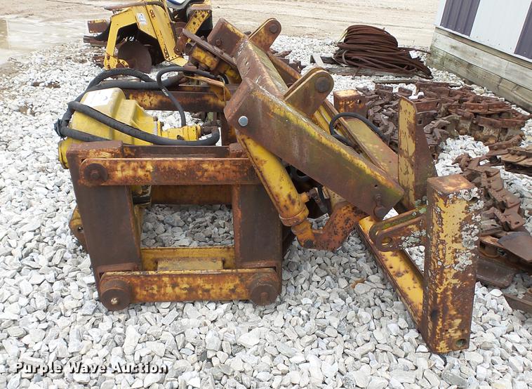 image for item DC2625 Davis 64-3001 vibratory plow assembly