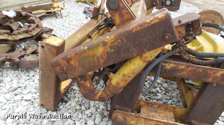 image for item DC2625 Davis 64-3001 vibratory plow assembly