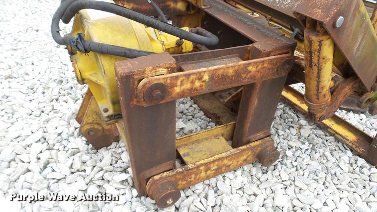 image for item DC2625 Davis 64-3001 vibratory plow assembly